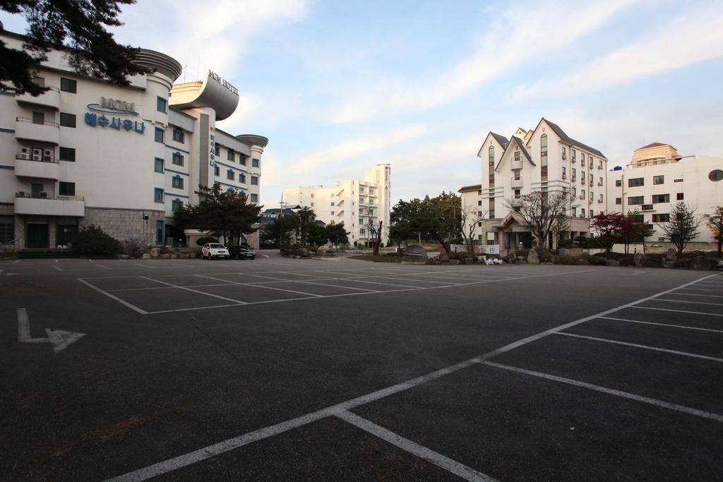 Mgm Hotel Kangrung Kültér fotó